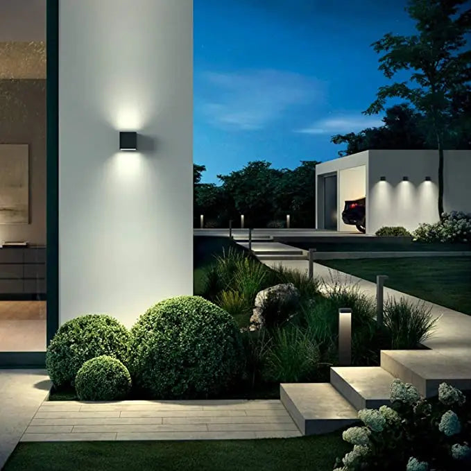 Smart LED Wall Light RGBCW Waterproof IP65 App Control Dimmable Lamp for indoor and outdoor